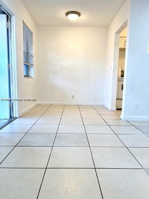 See details / 2660 sq. ft. $ 2025-08-29 0 Photo