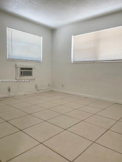 See details / 2660 sq. ft. $ 2025-08-29 0 Photo