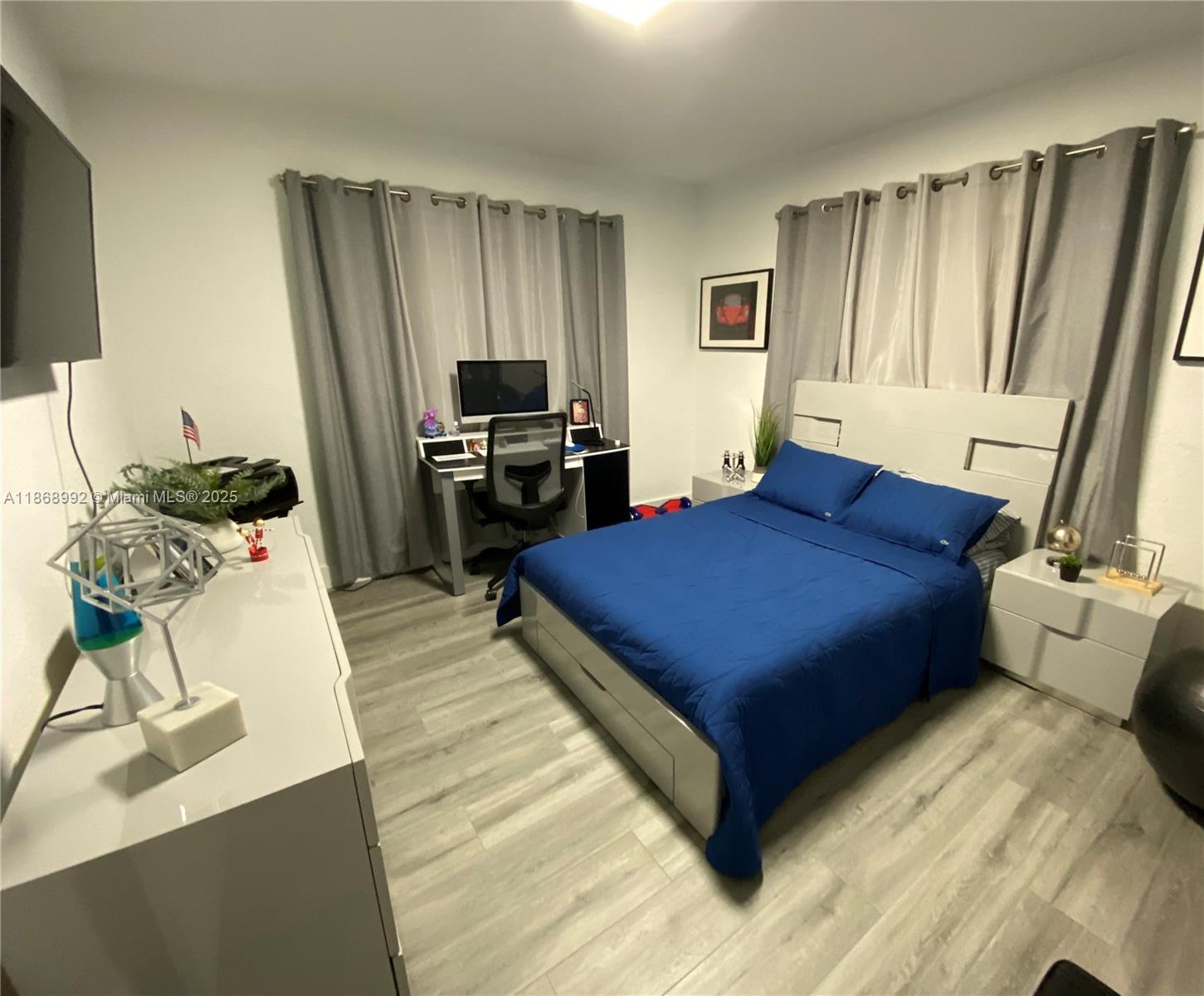 See details / 1700 sq. ft. $ 2025-08-29 0 Photo