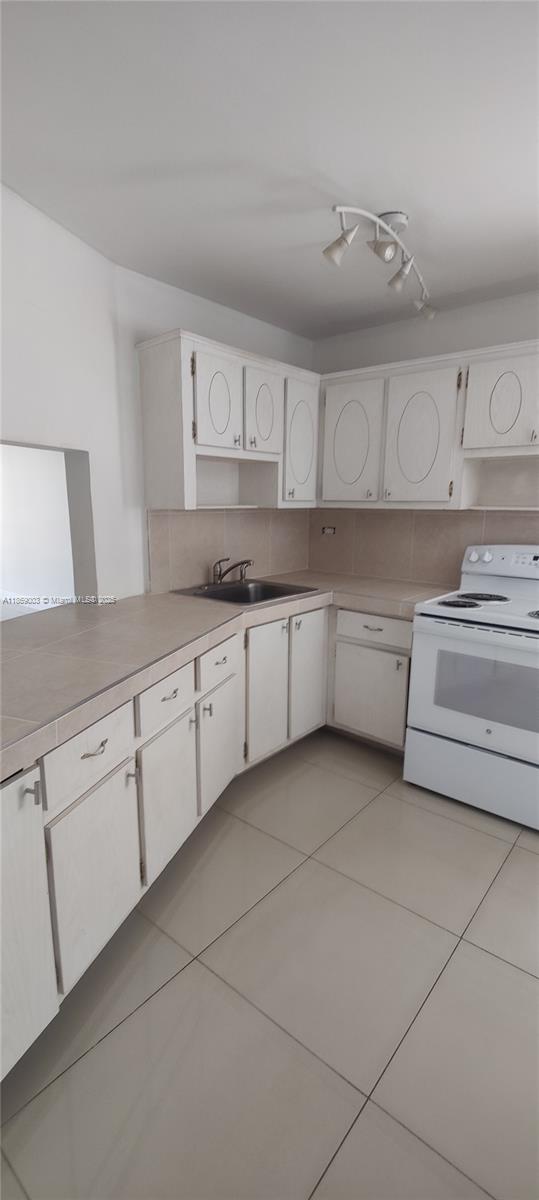 417-3 2 / 2 1062 sq. ft. $ 2025-09-26 0 Photo