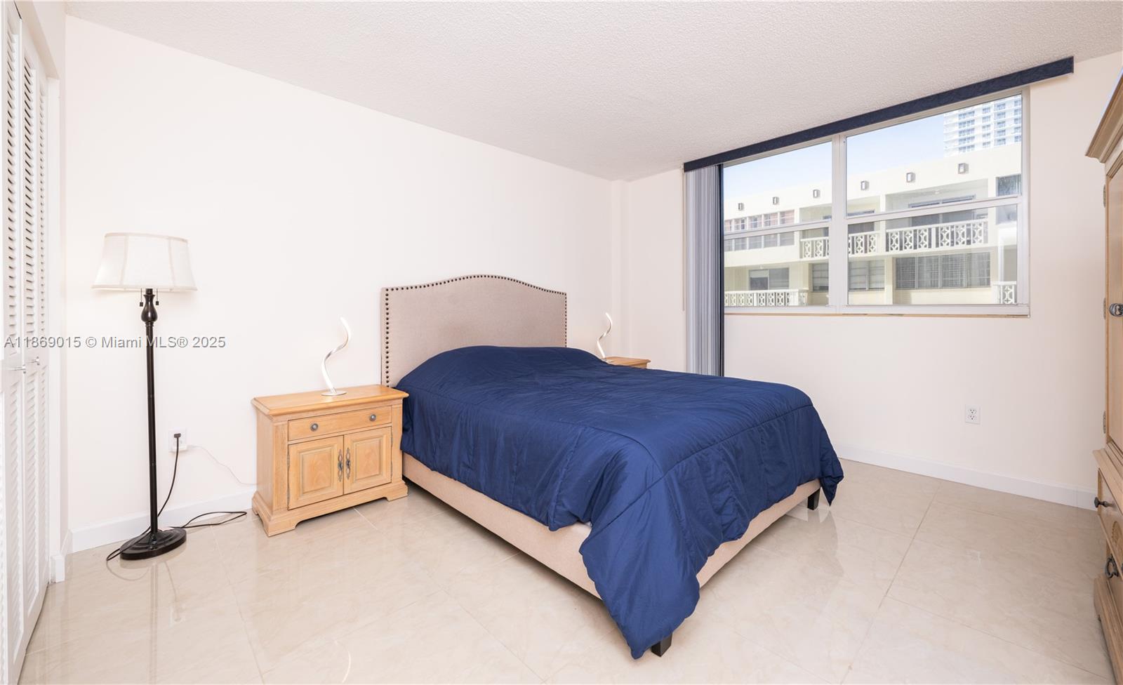 Photo of 1833 Ocean Dr  #1007, Hallandale Beach, Florida, 33009 - 2nd Bedroom/w Queen Size Bed