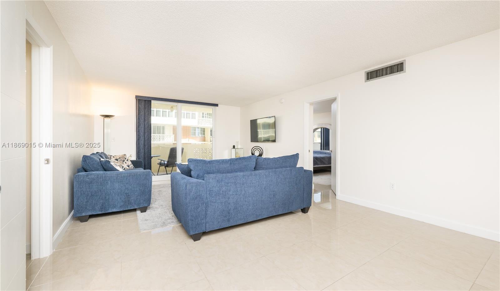 Photo of 1833 Ocean Dr  #1007, Hallandale Beach, Florida, 33009 - 