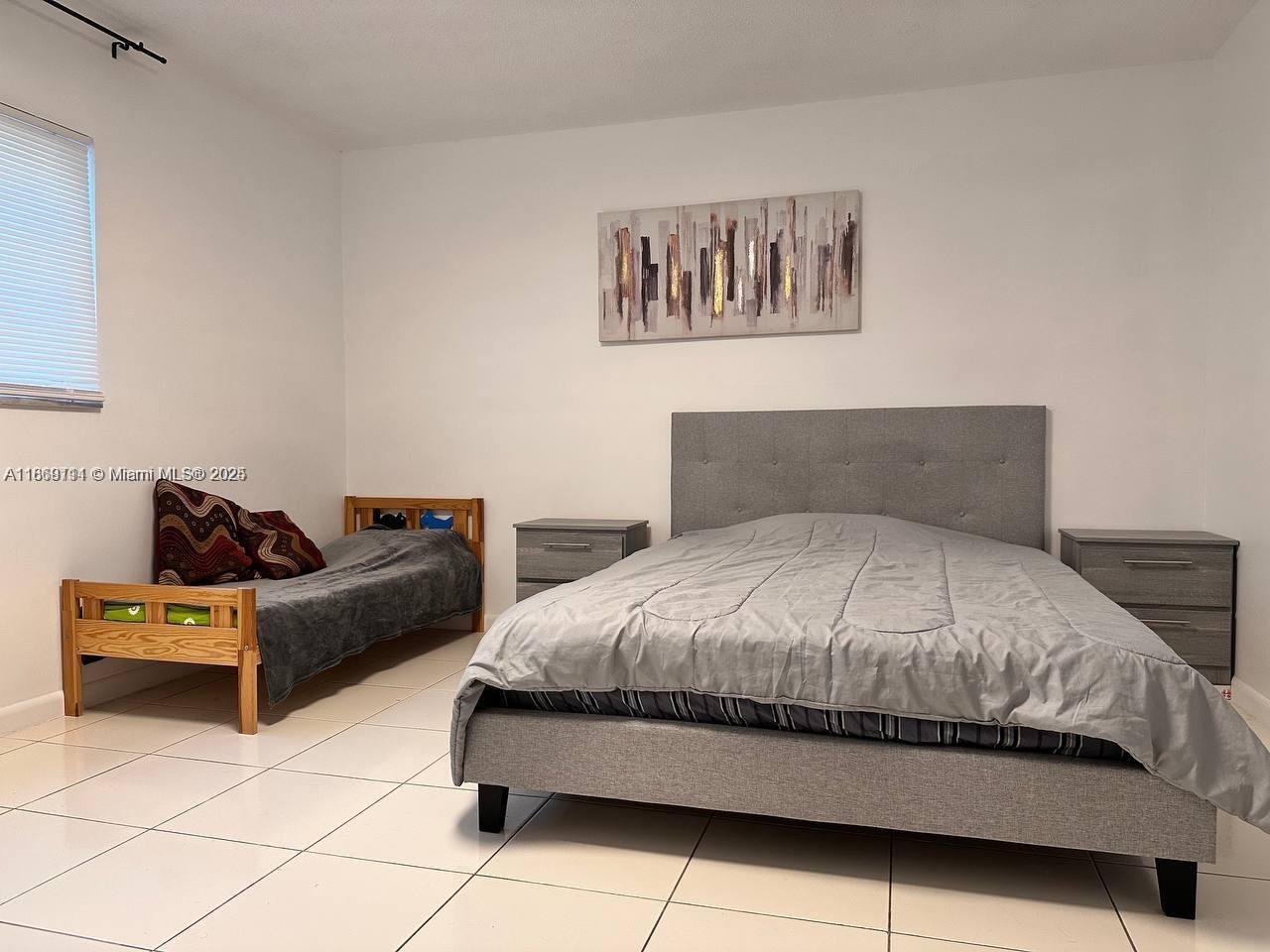 Photo of 319 14th Ave  #106, Hallandale Beach, Florida, 33009 - 