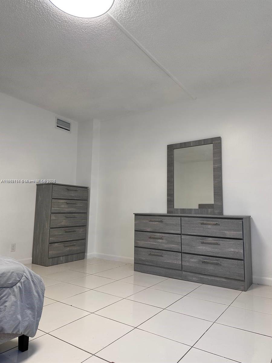 Photo of 319 14th Ave  #106, Hallandale Beach, Florida, 33009 - 