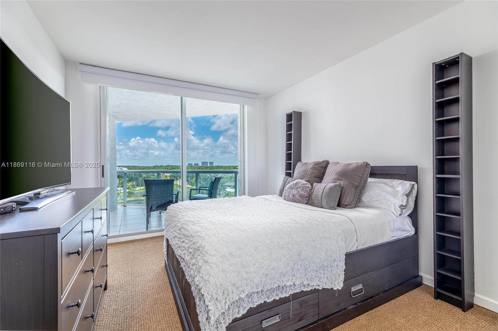 Photo of 16500 Collins Ave  #655, Sunny Isles Beach, Florida, 33160 - 