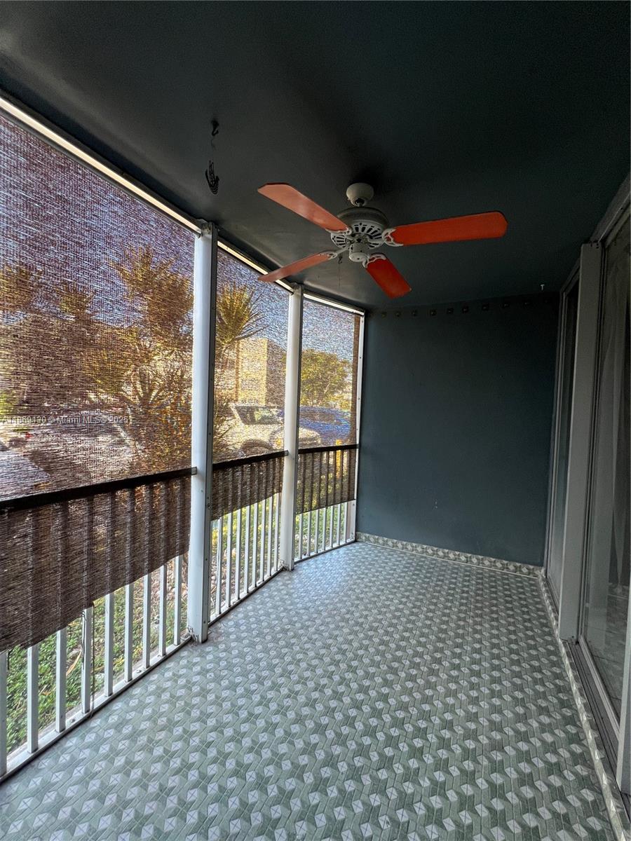 See details 100-3 1 / 1 909 sq. ft. $ 2025-08-29 0 Photo