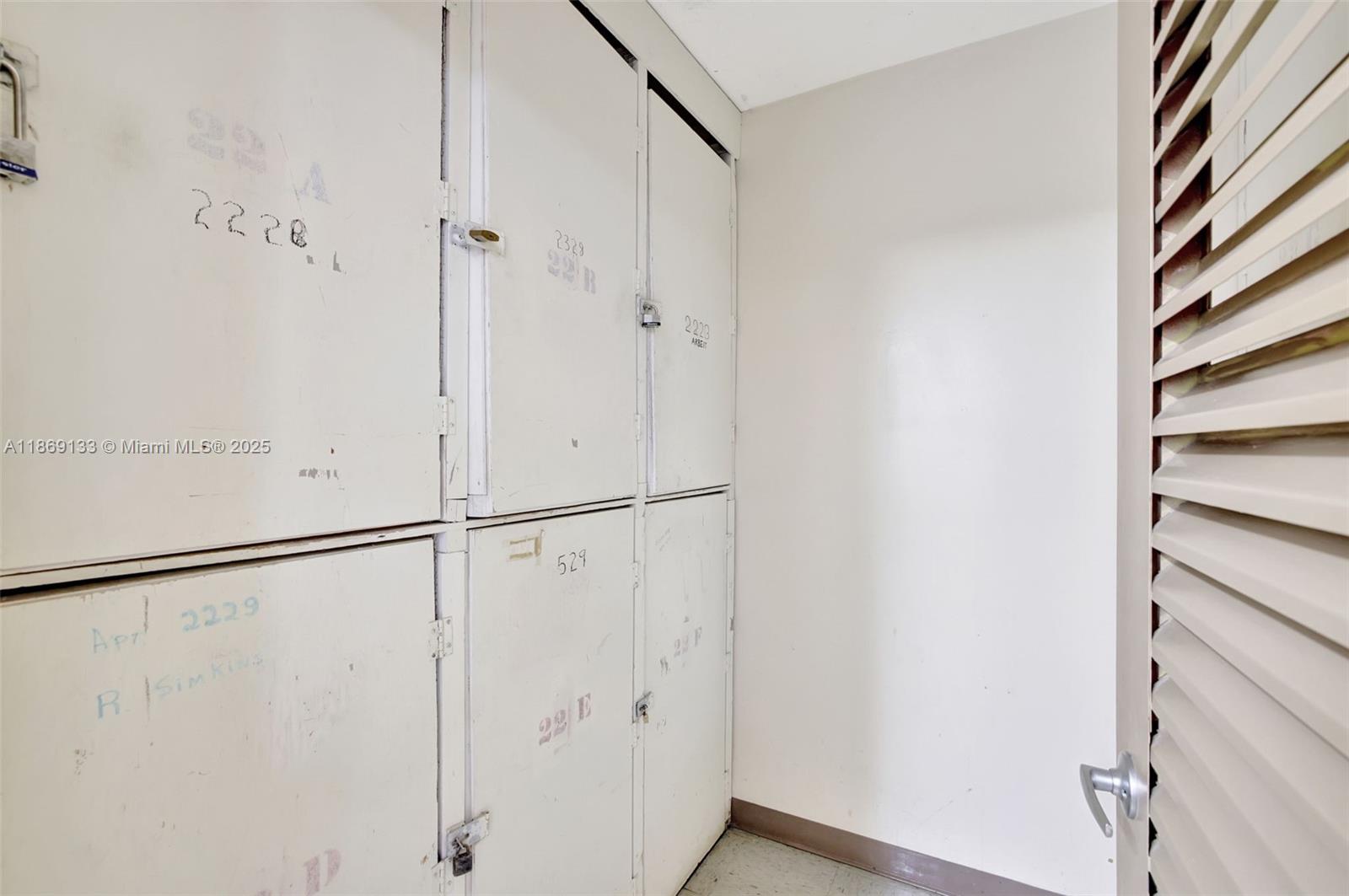 Photo of 20379 Country Club Dr  #1639, Aventura, Florida, 33180 - 