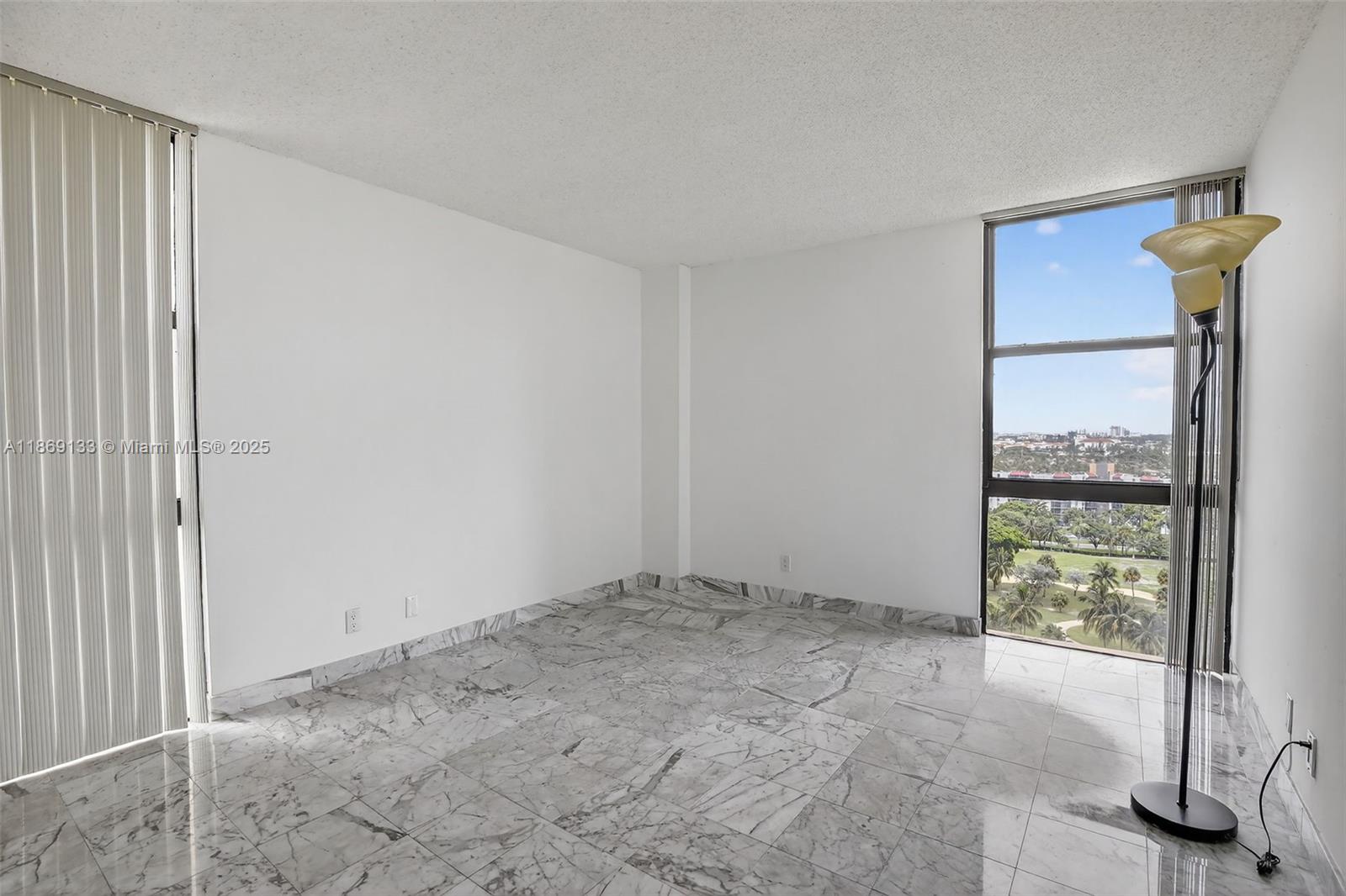 Photo of 20379 Country Club Dr  #1639, Aventura, Florida, 33180 - 