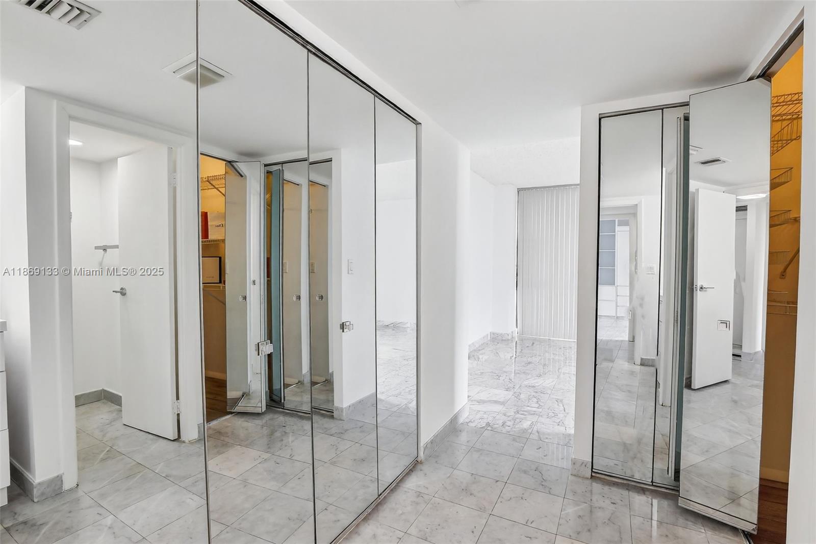 Photo of 20379 Country Club Dr  #1639, Aventura, Florida, 33180 - 