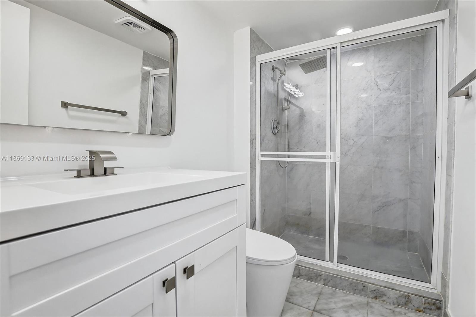 Photo of 20379 Country Club Dr  #1639, Aventura, Florida, 33180 - 