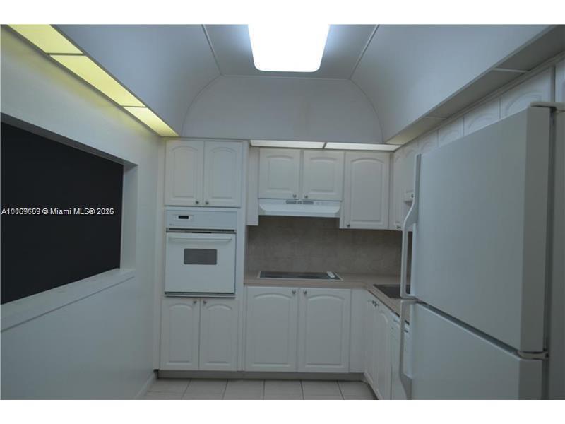 Photo of 19390 Collins Ave  #203, Sunny Isles Beach, Florida, 33160 - 