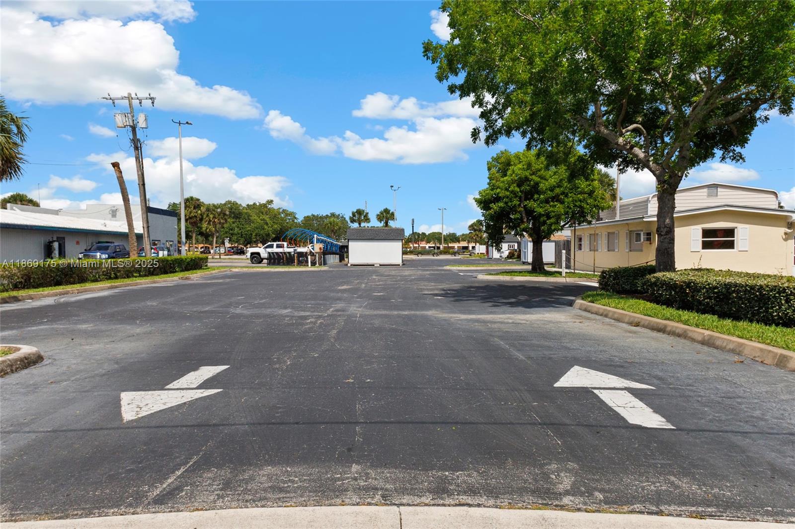 See details / 1800 sq. ft. $ 2025-08-29 0 Photo