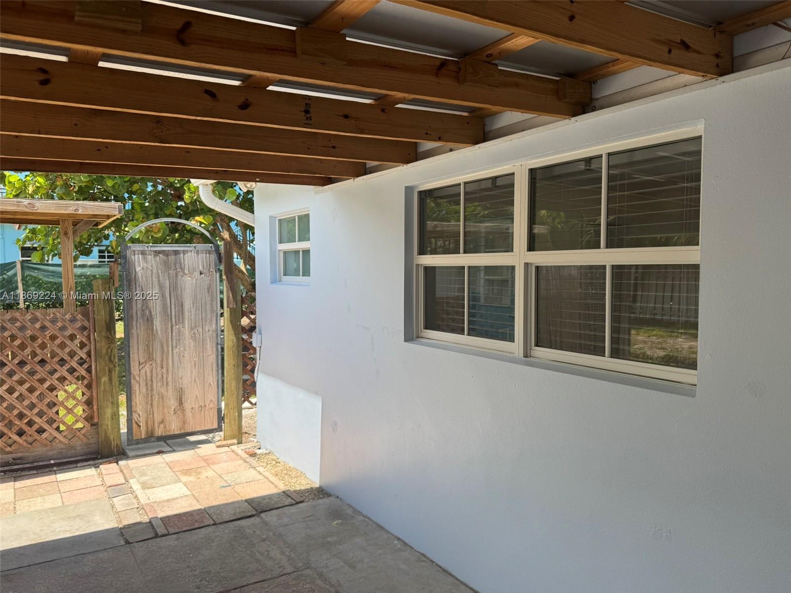See details / 1652 sq. ft. $ 2025-08-29 0 Photo