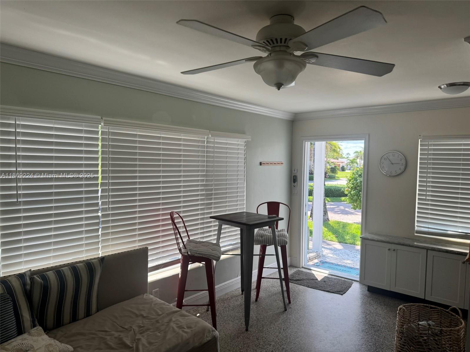 See details / 1652 sq. ft. $ 2025-08-29 0 Photo