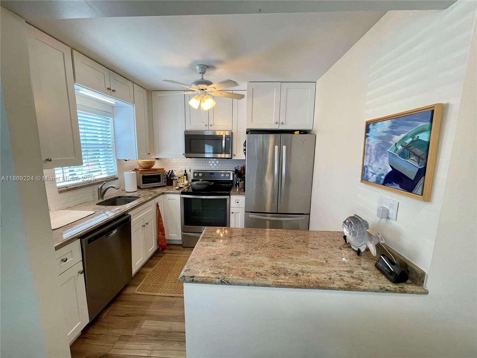 See details / 1652 sq. ft. $ 2025-08-29 0 Photo