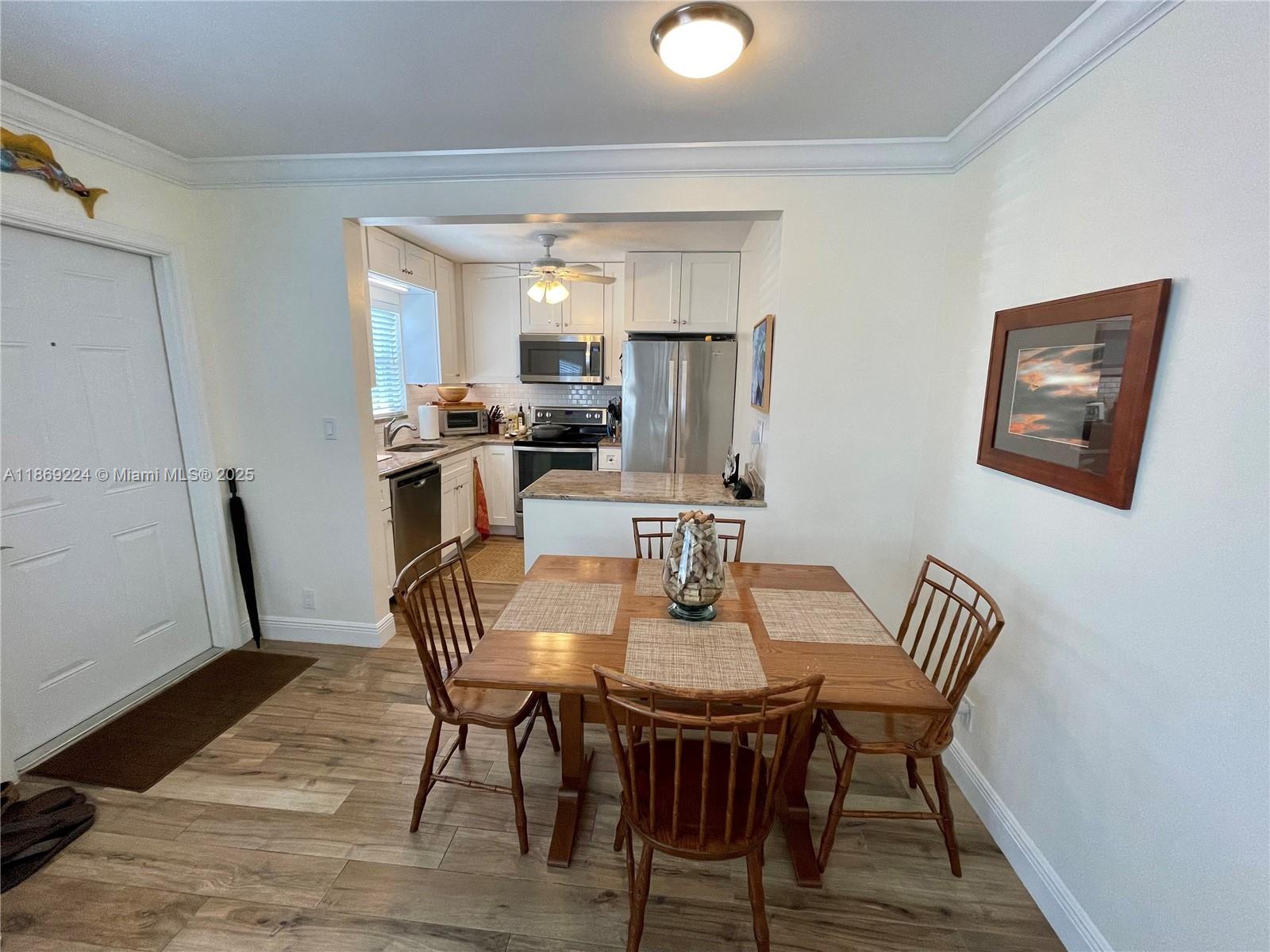 See details / 1652 sq. ft. $ 2025-08-29 0 Photo