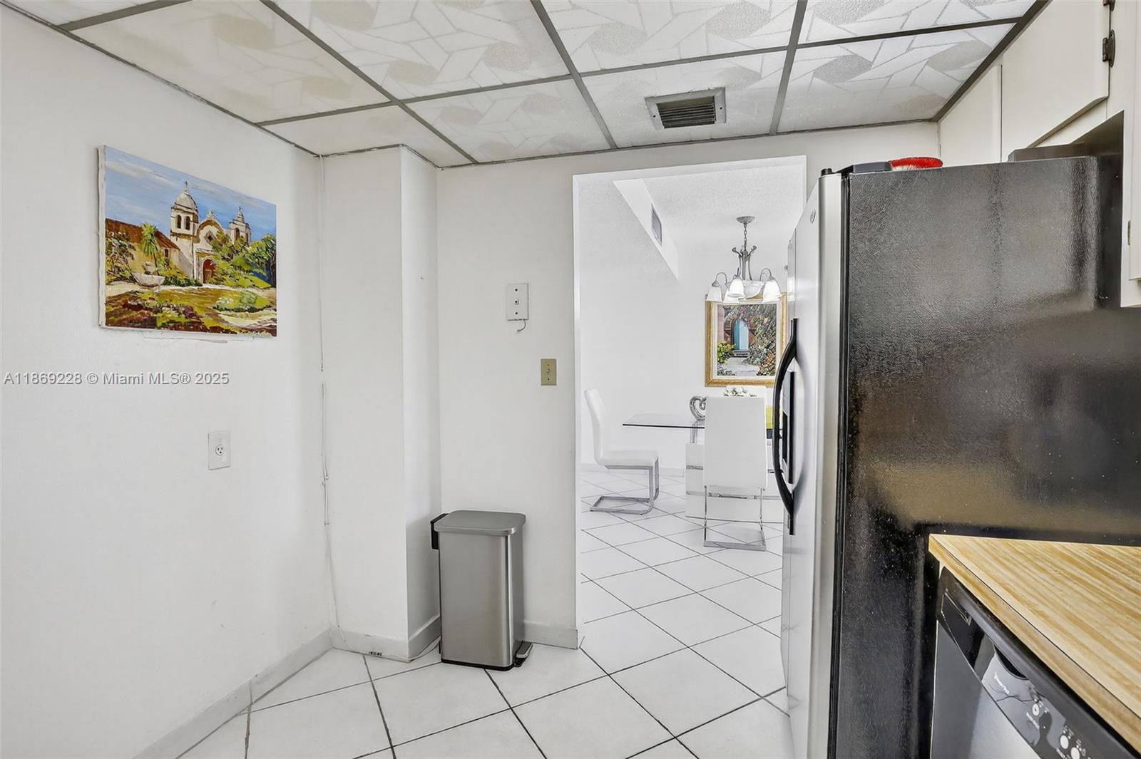 See details 1703 2 / 2 1232 sq. ft. $ 2025-08-29 0 Photo