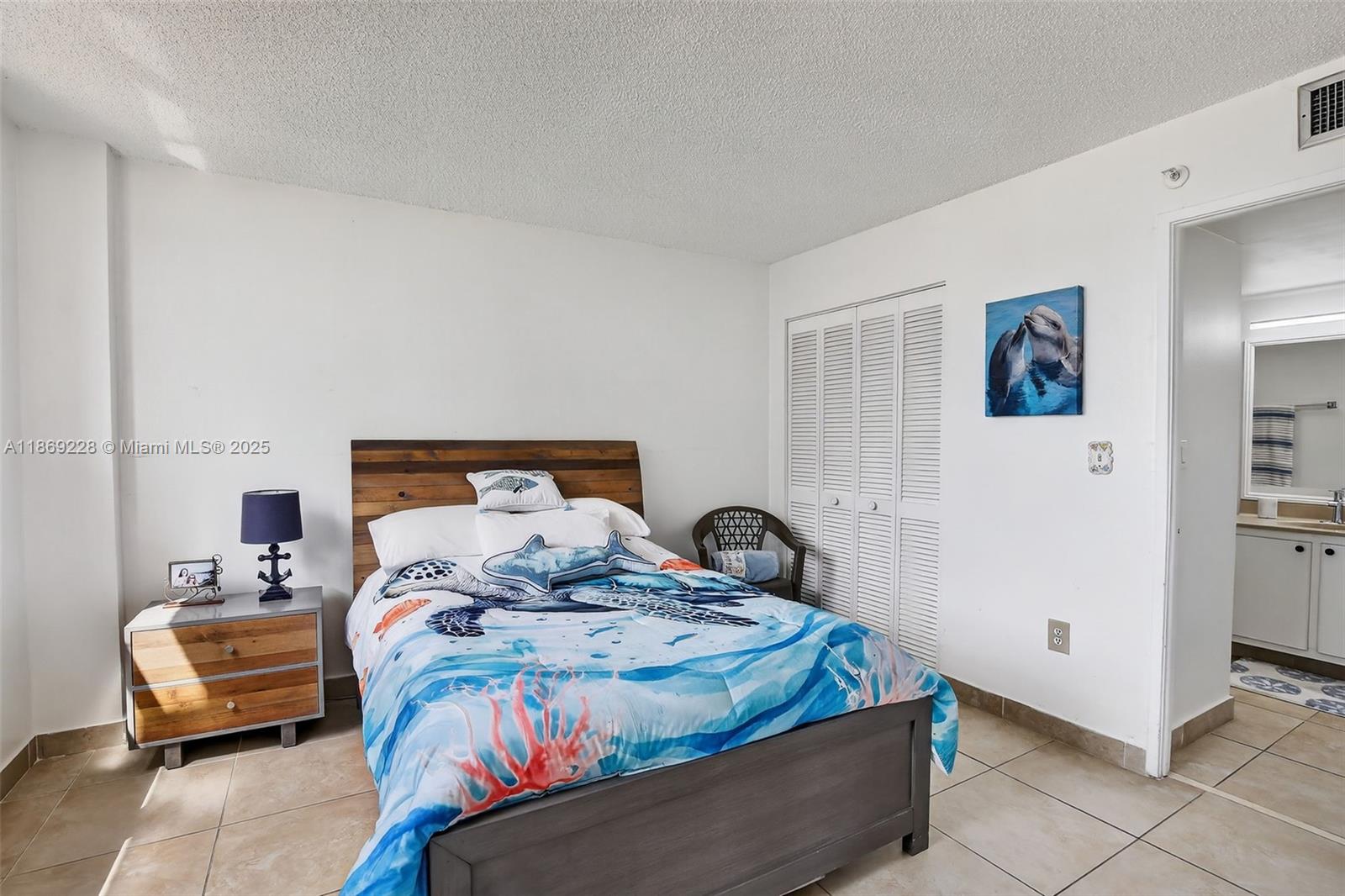 See details 1703 2 / 2 1232 sq. ft. $ 2025-08-29 0 Photo