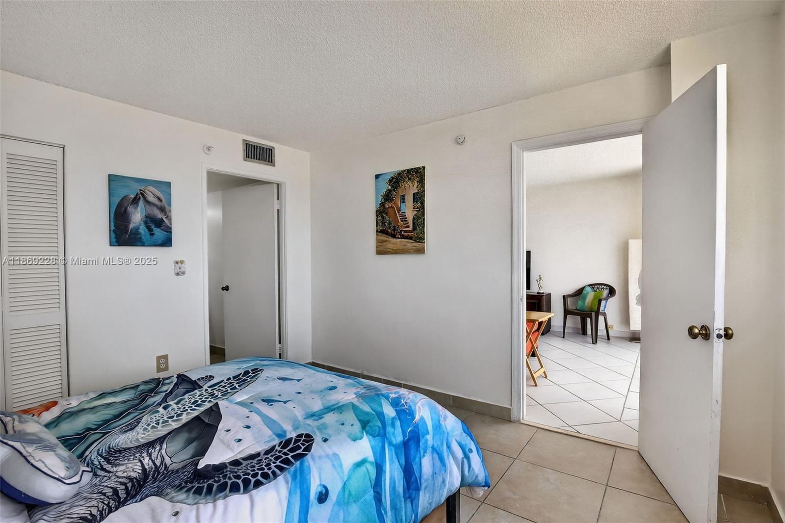 See details 1703 2 / 2 1232 sq. ft. $ 2025-08-29 0 Photo