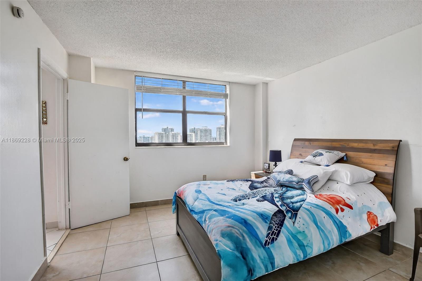 See details 1703 2 / 2 1232 sq. ft. $ 2025-08-29 0 Photo
