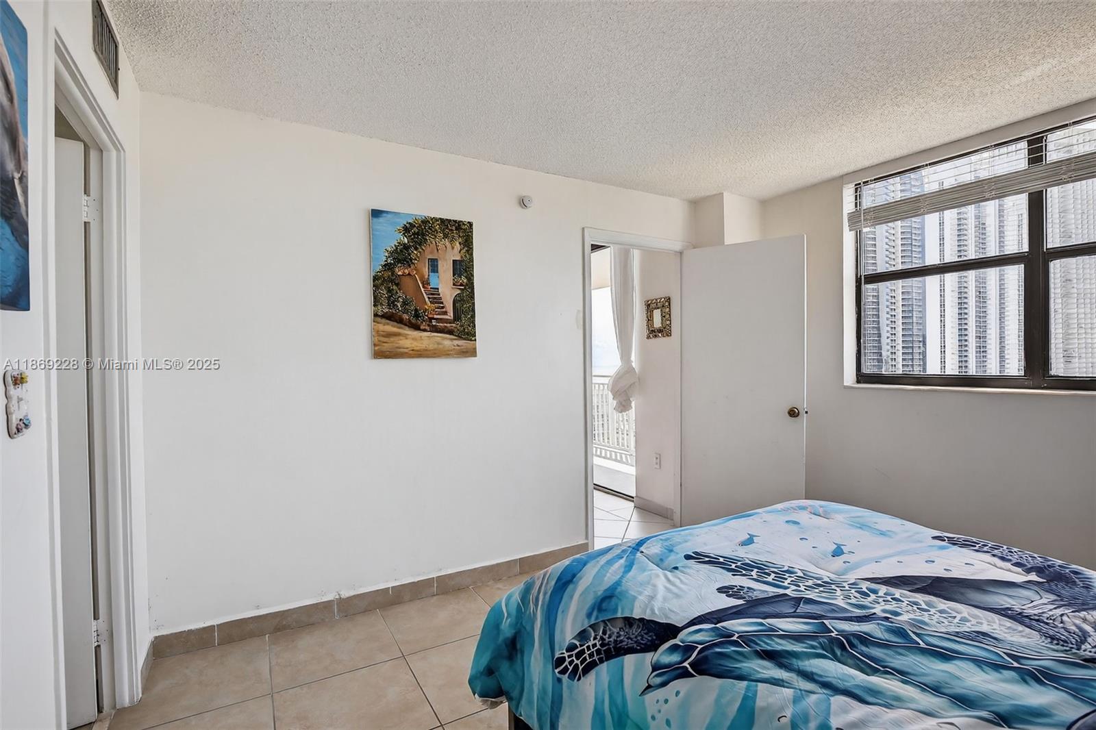 See details 1703 2 / 2 1232 sq. ft. $ 2025-08-29 0 Photo
