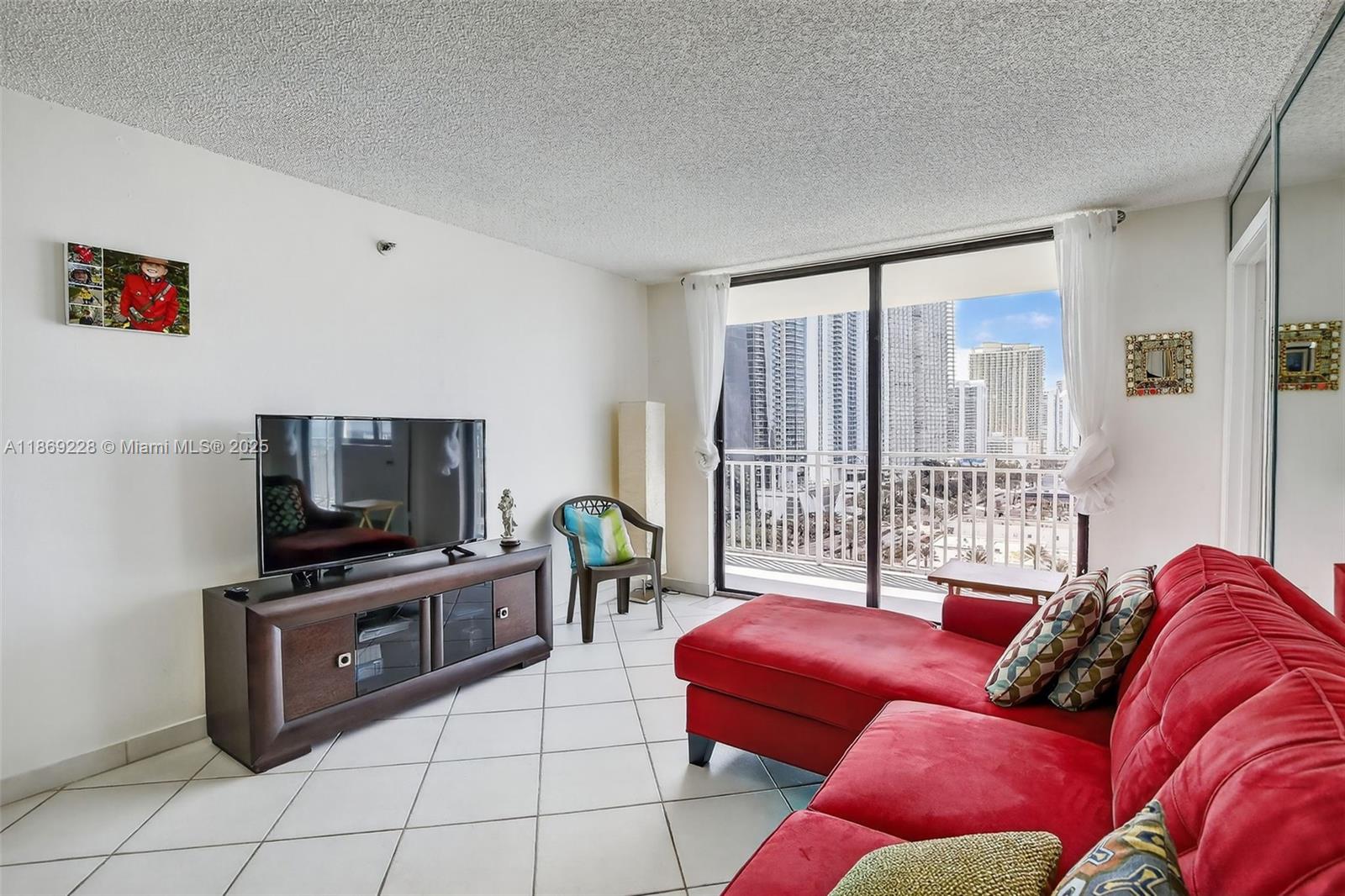 See details 1703 2 / 2 1232 sq. ft. $ 2025-08-29 0 Photo