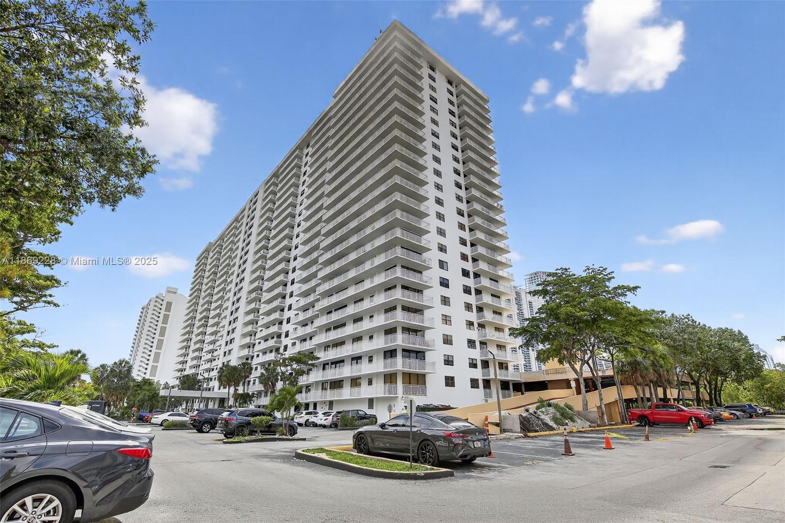 See details 1703 2 / 2 1232 sq. ft. $ 2025-08-29 0 Photo