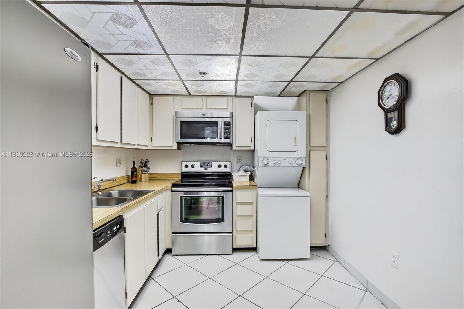 See details 1703 2 / 2 1232 sq. ft. $ 2025-08-29 0 Photo