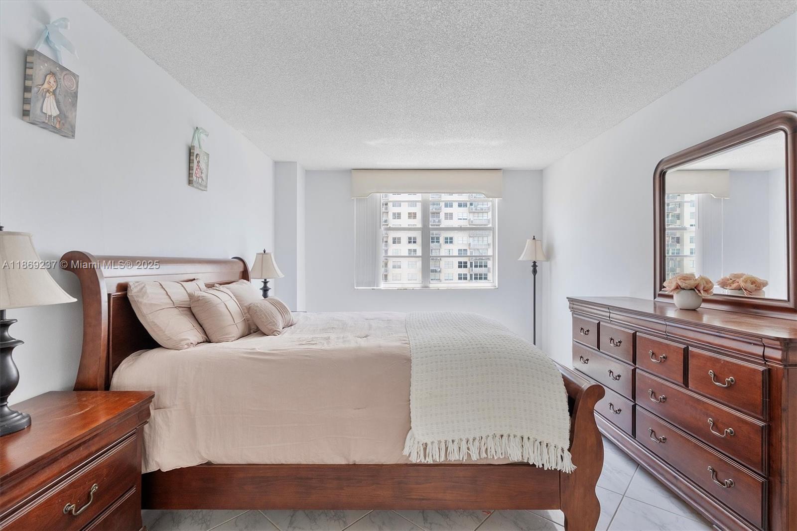 See details 1005 2 / 2 1544 sq. ft. $ 2025-08-29 0 Photo