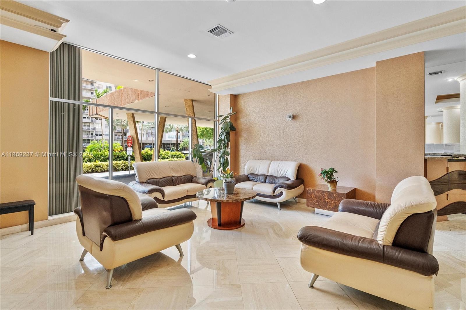 See details 1005 2 / 2 1544 sq. ft. $ 2025-08-29 0 Photo