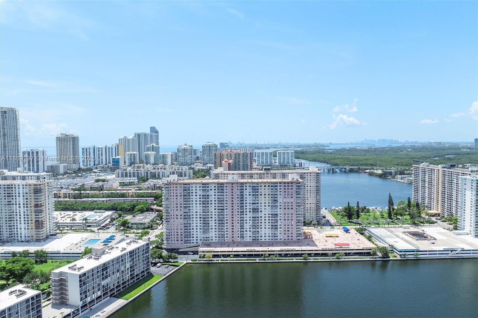 See details 1005 2 / 2 1544 sq. ft. $ 2025-08-29 0 Photo