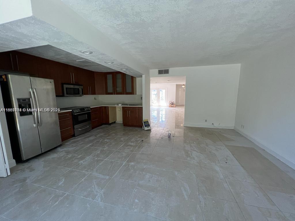 Photo of 816 27th Ave  (816), Hallandale Beach, Florida, 33009 - 
