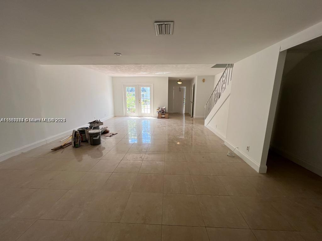 Photo of 816 27th Ave  (816), Hallandale Beach, Florida, 33009 - 