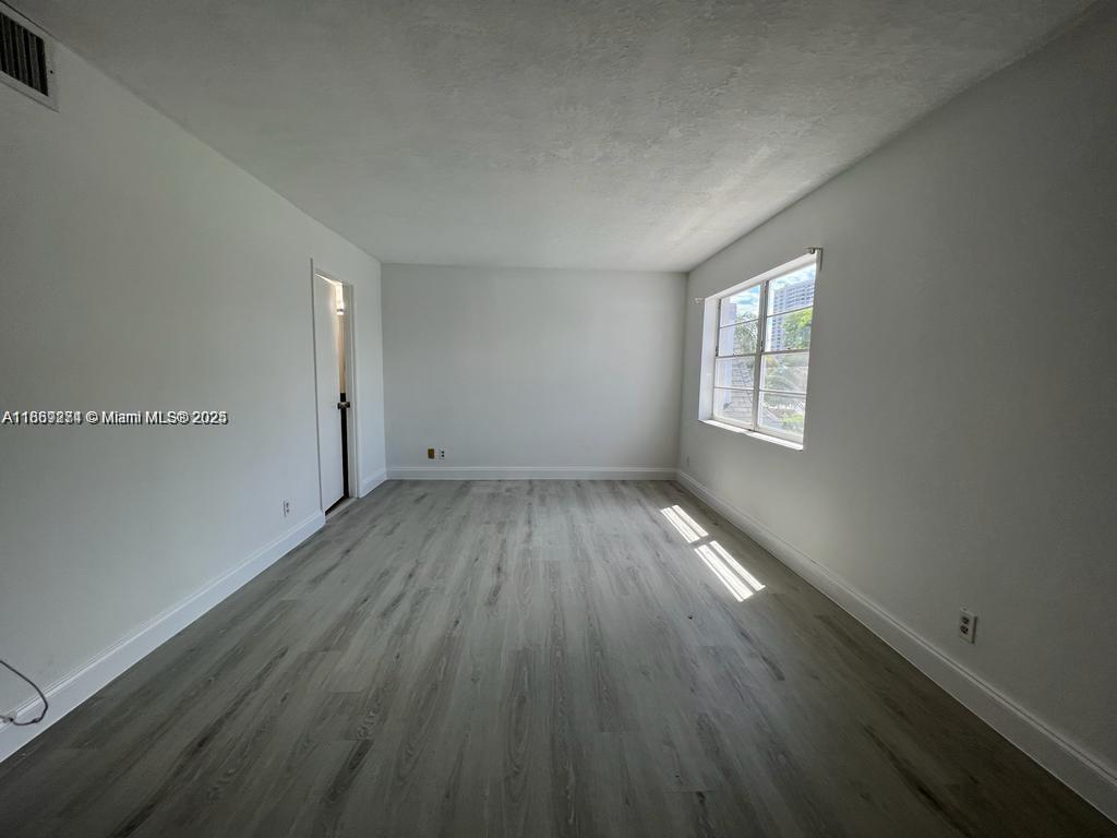 Photo of 816 27th Ave (816), Hallandale Beach, Florida, 33009 -