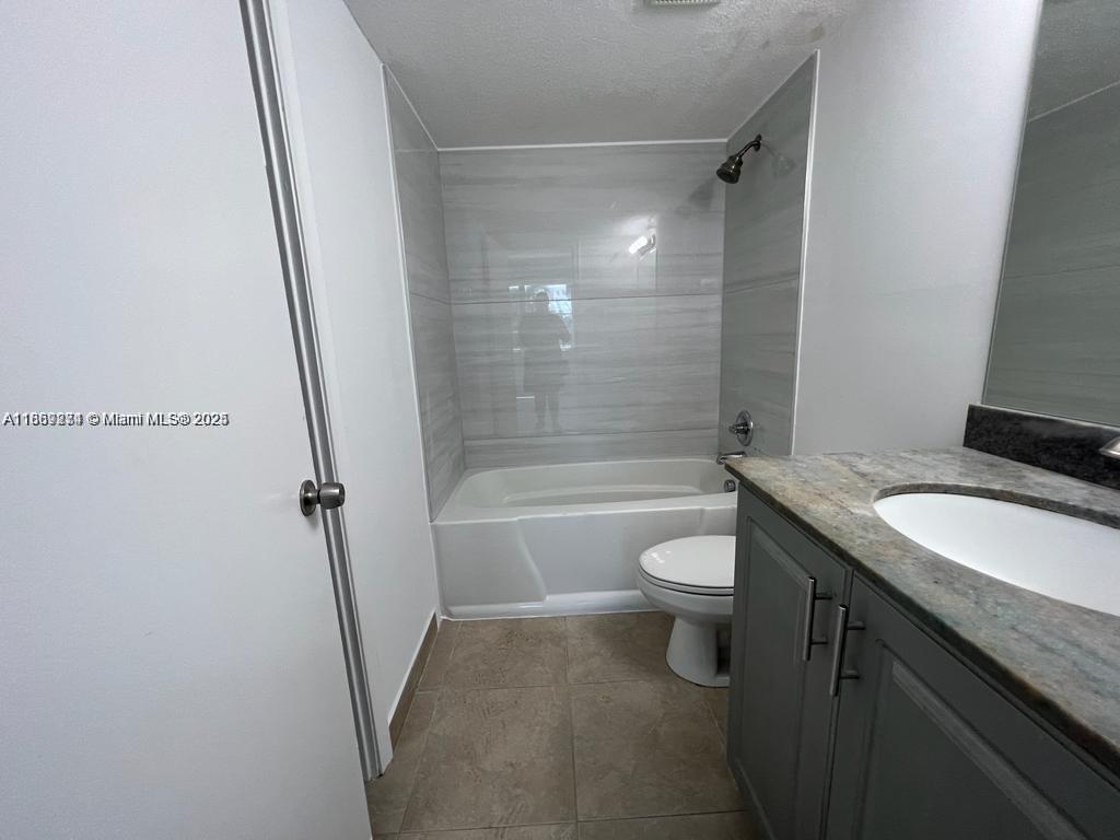 Photo of 816 27th Ave  (816), Hallandale Beach, Florida, 33009 - 
