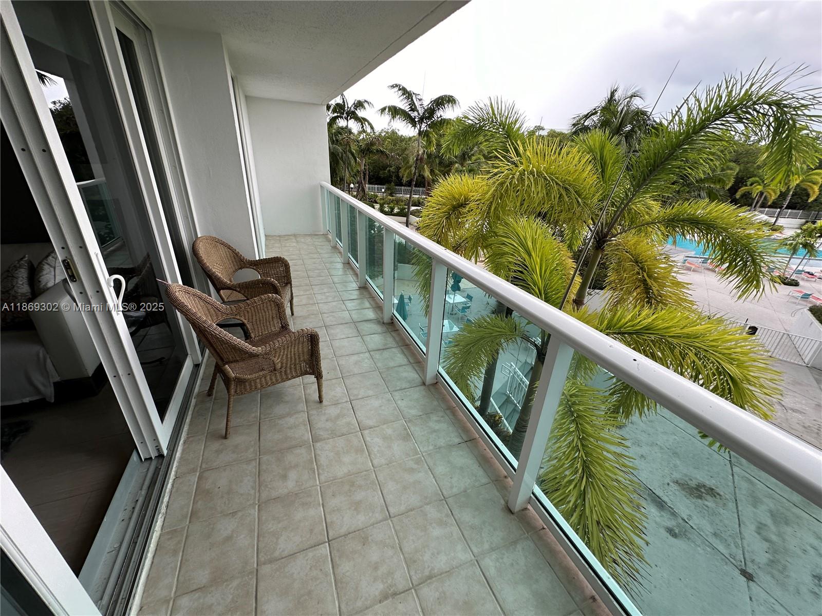 Ver detalles 221 2 / 2 1357 sq. ft. $ 2025-08-29 0 foto