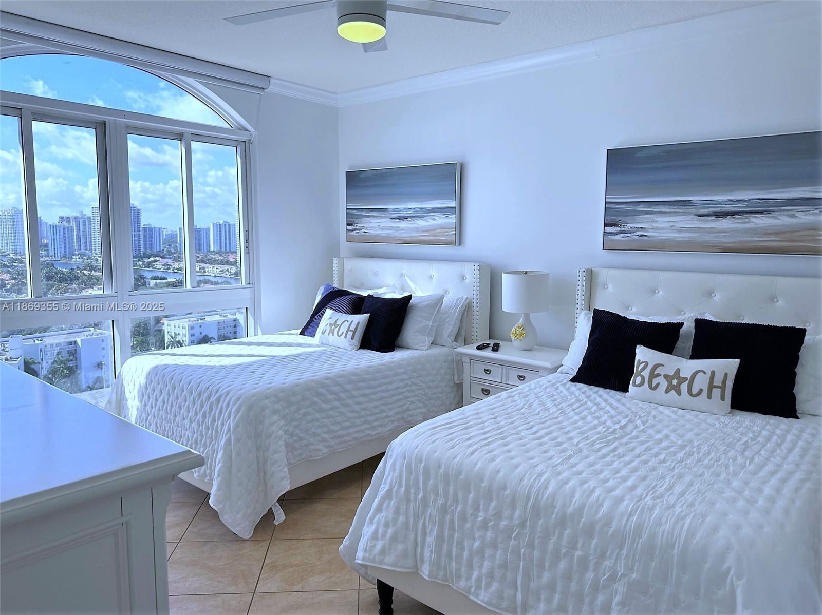 Photo of 2080 OCEAN DRIVE #PH3, Hallandale Beach, Florida, 33009 - 2 Double beds