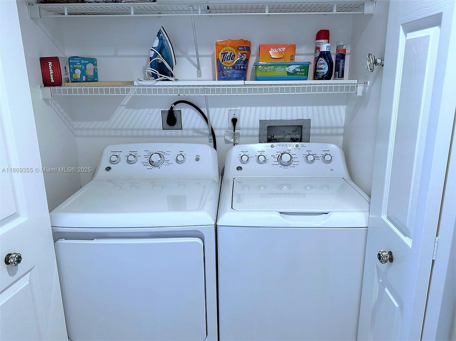 Photo of 2080 OCEAN DRIVE #PH3, Hallandale Beach, Florida, 33009 - Full size Washer & Dryer closet