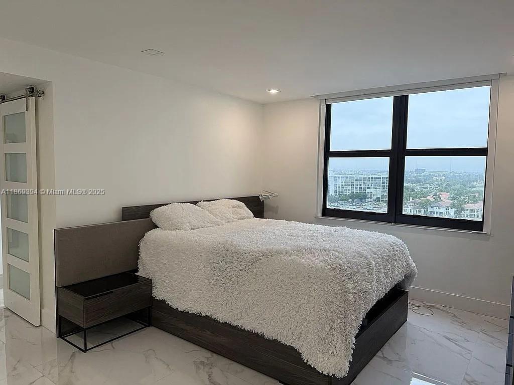 Photo of 2301 Ocean Dr  #1207, Hollywood, Florida, 33019 - 