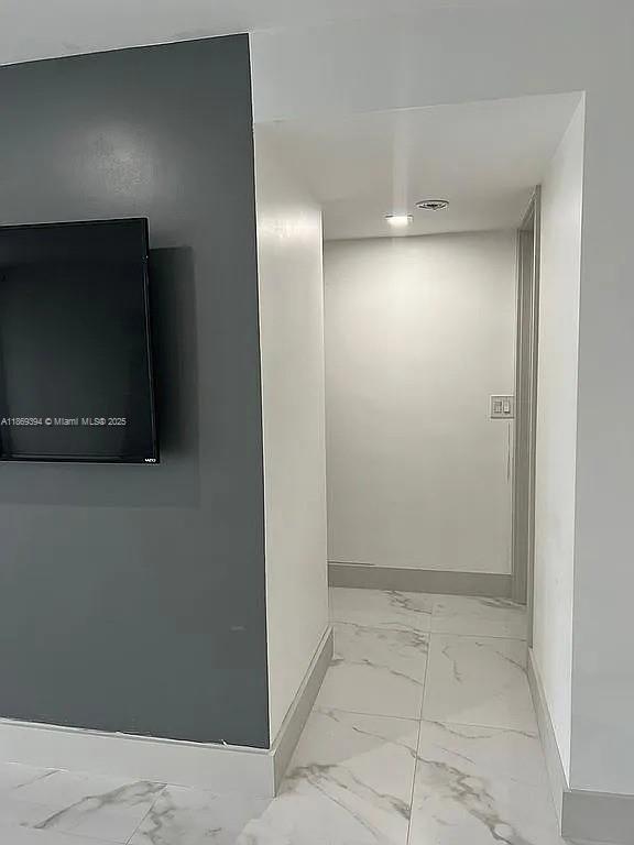 Photo of 2301 Ocean Dr  #1207, Hollywood, Florida, 33019 - 
