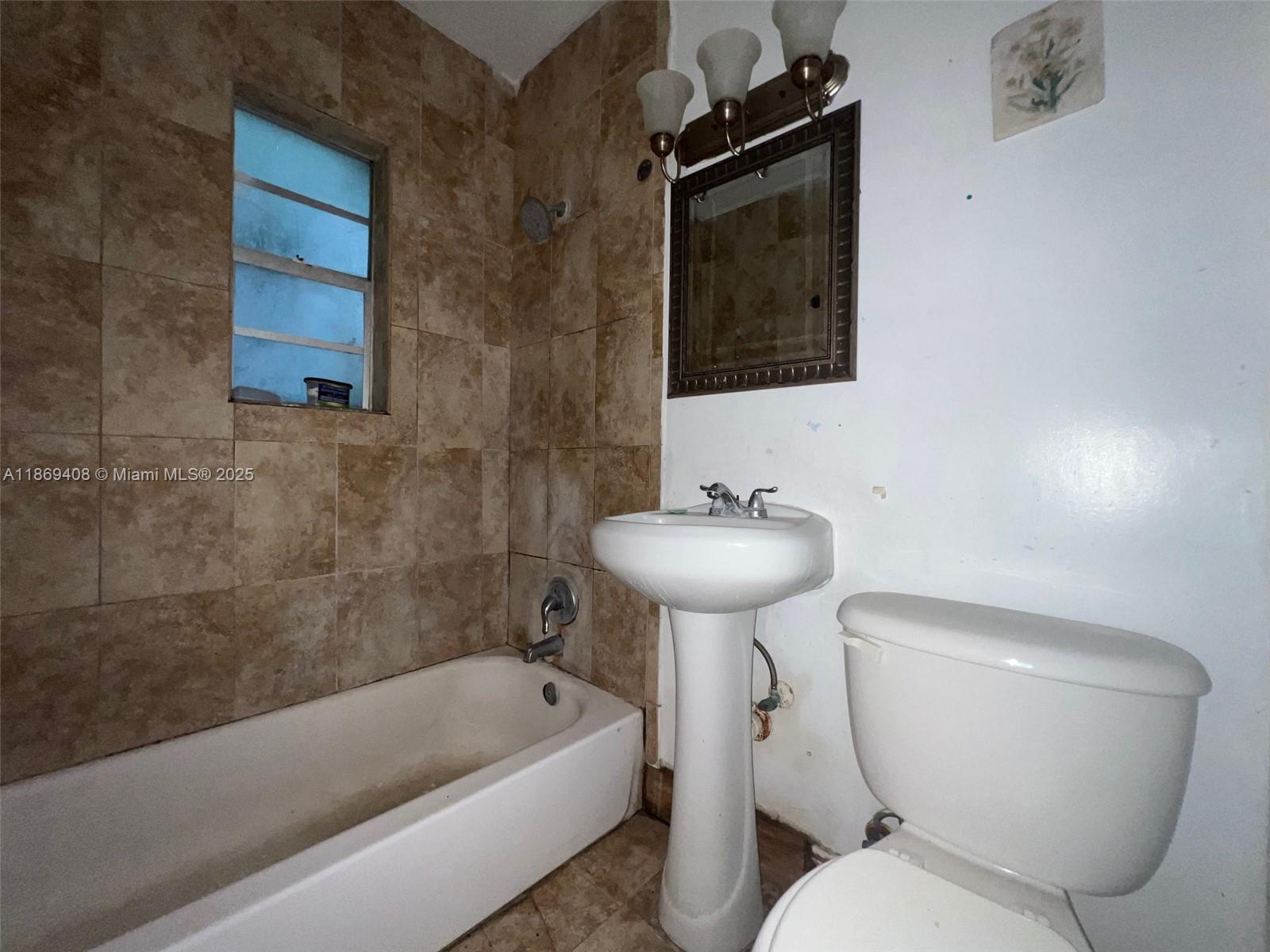 See details / 2688 sq. ft. $ 2025-08-30 0 Photo