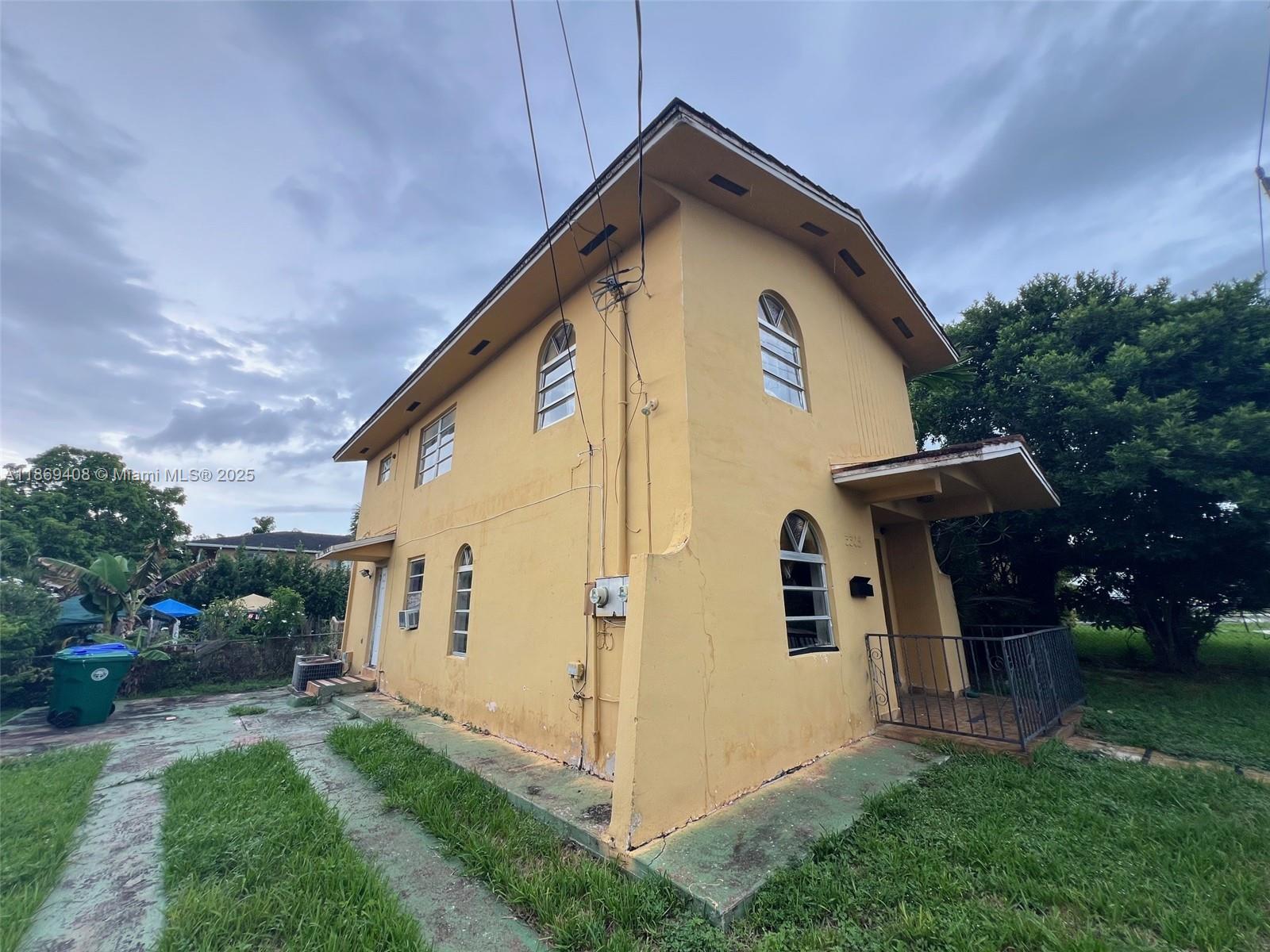 See details / 2688 sq. ft. $ 2025-08-30 0 Photo