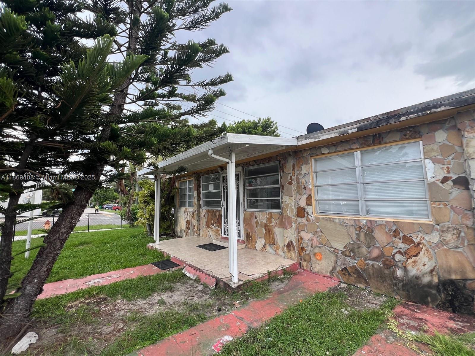 See details / 2688 sq. ft. $ 2025-08-30 0 Photo