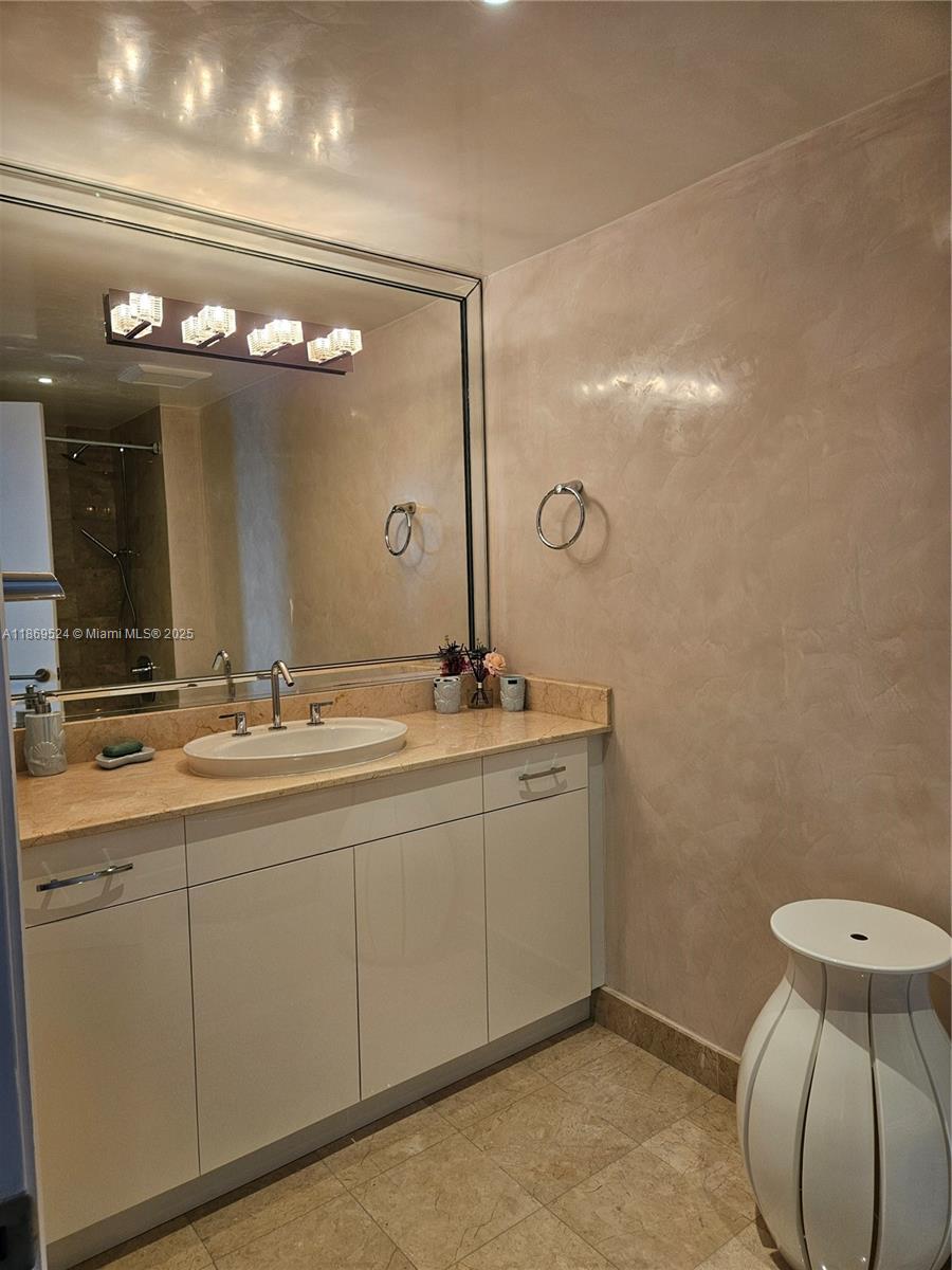 Photo of 3201 183rd St  #2607, Aventura, Florida, 33160 - 