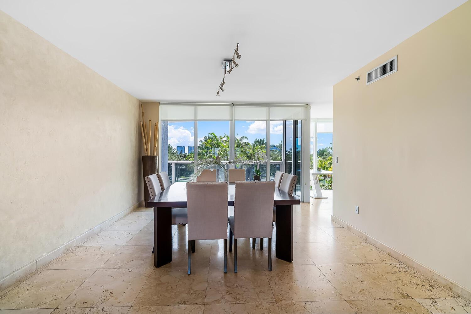 Photo of 18911 Collins Avenue  #506 On 5th Floor, Sunny Isles Beach, Florida, 33160 - 22