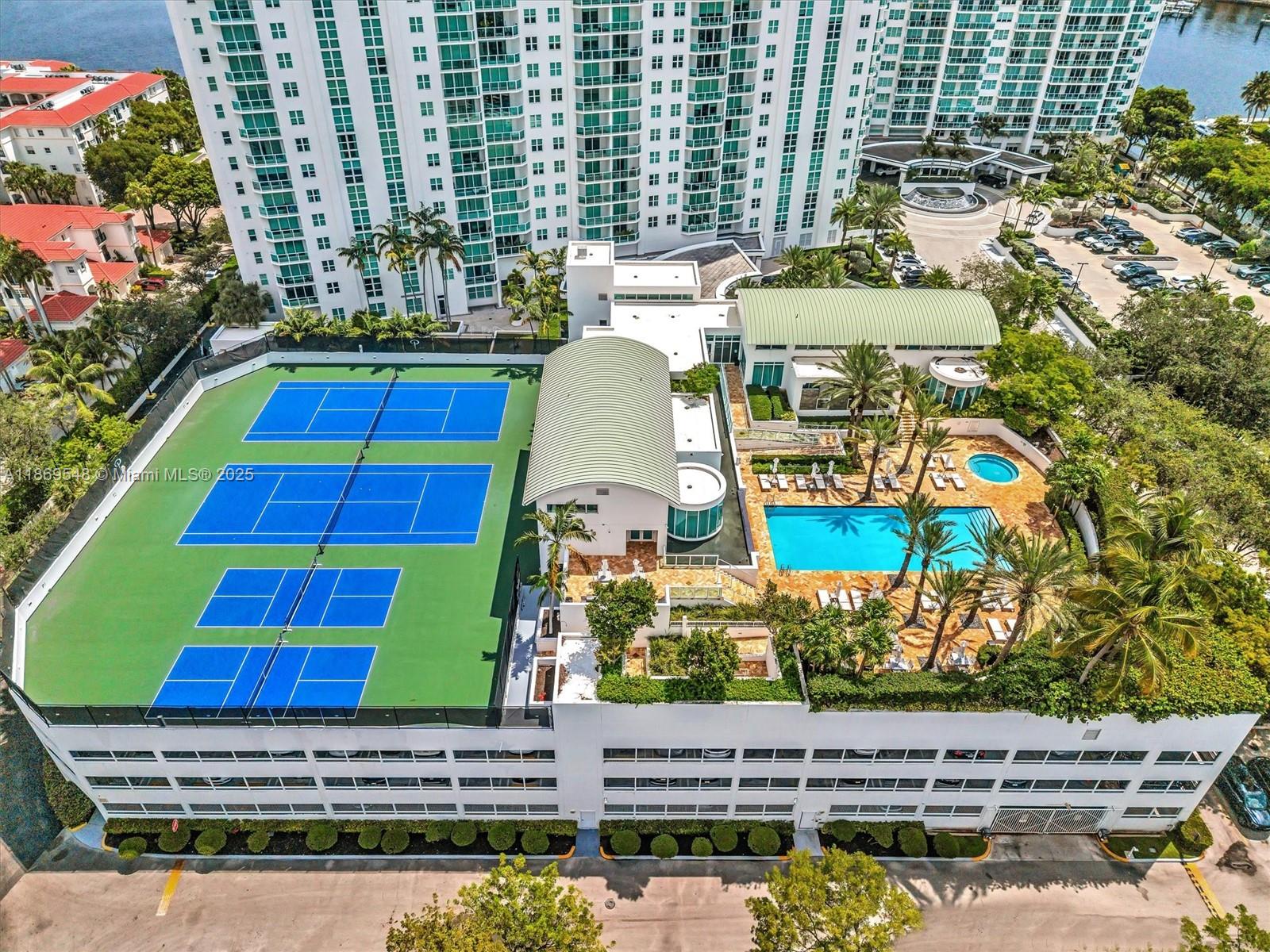 Photo of 3301 183rd St  #2107, Aventura, Florida, 33160 - 