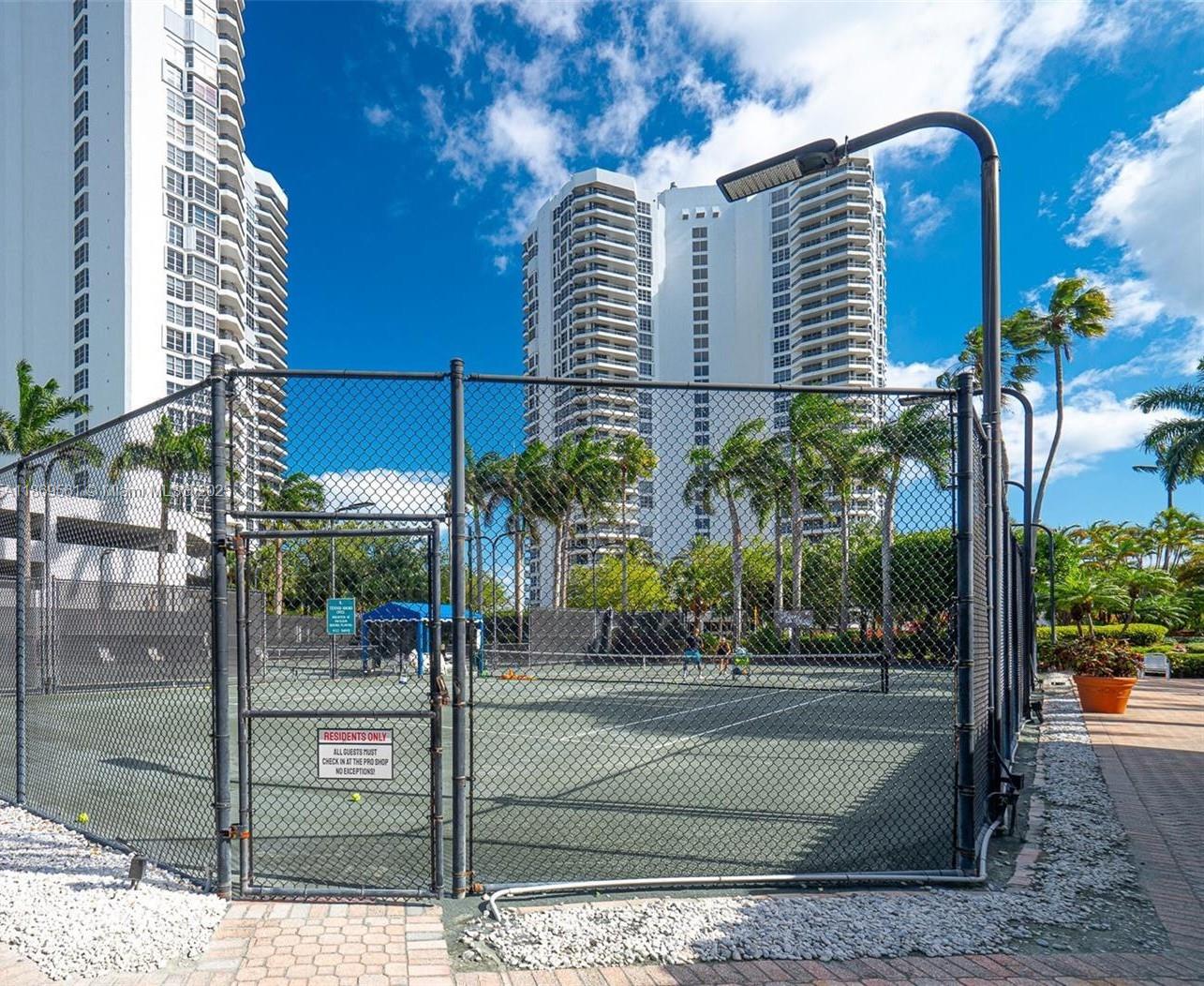 Photo of 19195 36th Ct #2902, Aventura, Florida, 33180 -