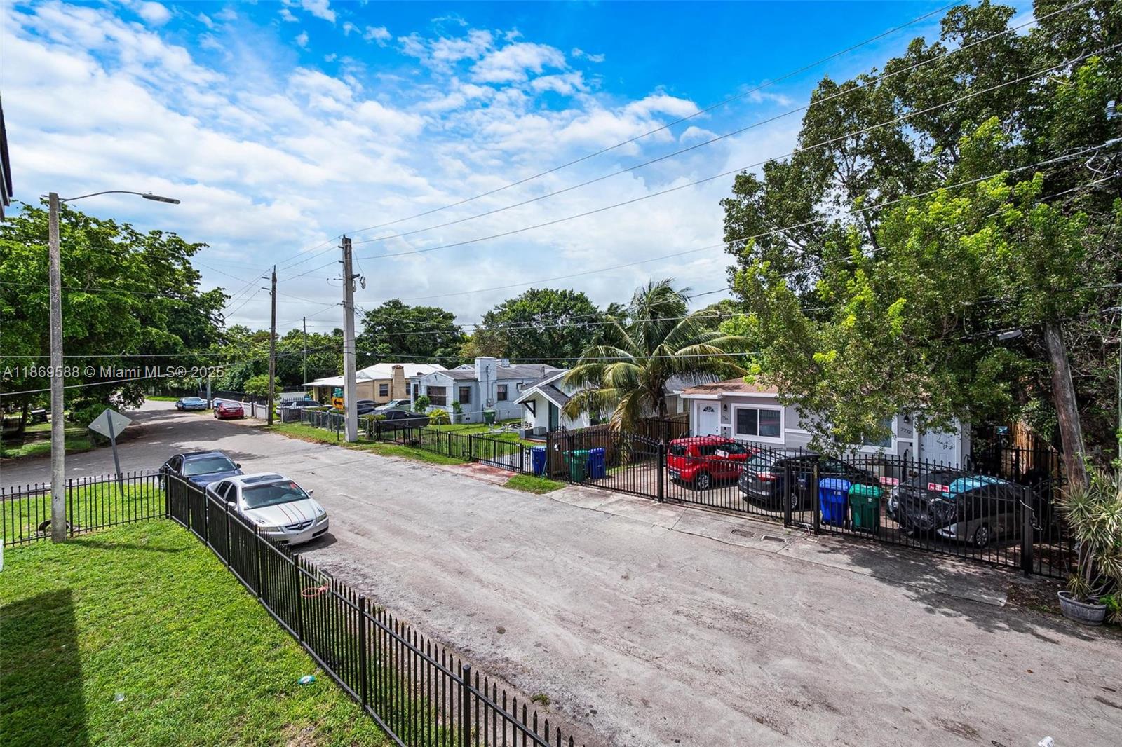See details / 6090 sq. ft. $ 2025-08-30 0 Photo
