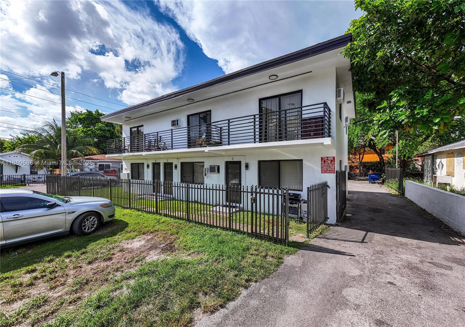 See details / 6090 sq. ft. $ 2025-08-30 0 Photo