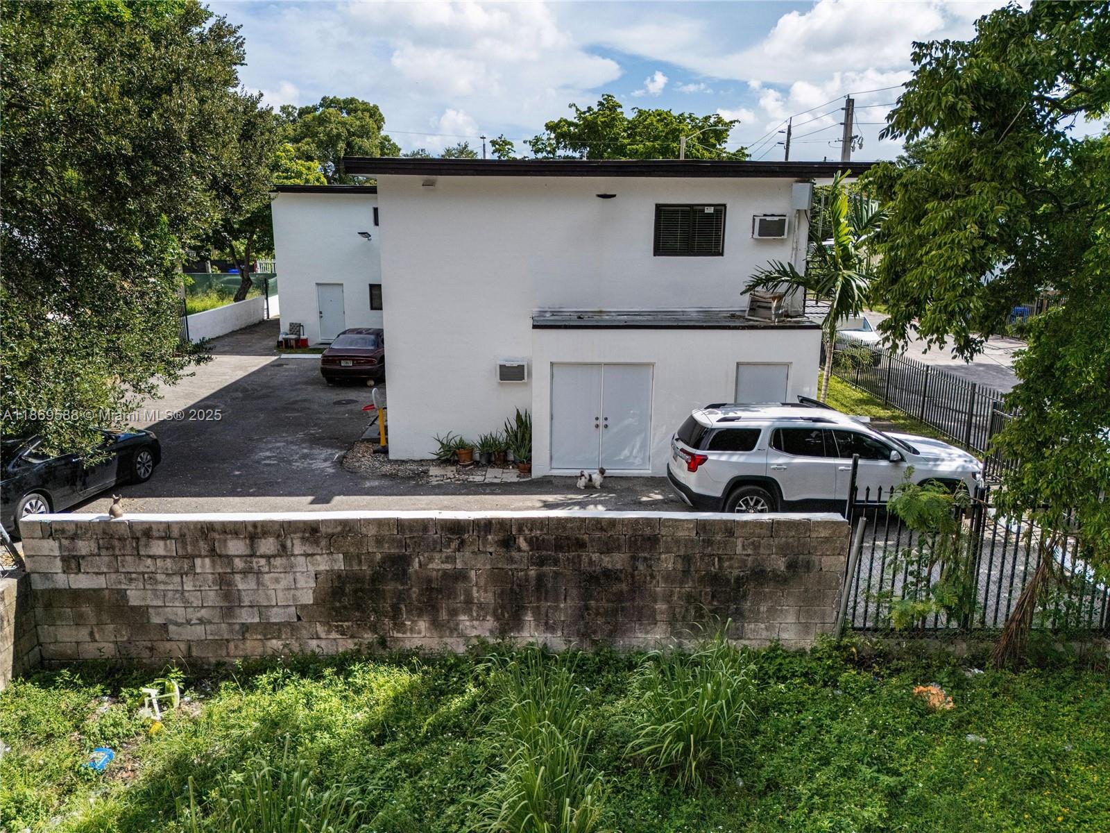 See details / 6090 sq. ft. $ 2025-08-30 0 Photo